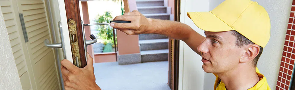 Westport Locksmith Service Westport, CT 203-347-3135 - zip-img